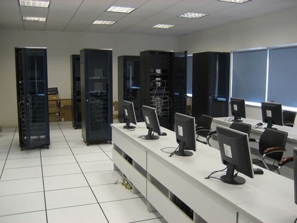 口碑鑄就價(jià)值，服務(wù)創(chuàng)造輝煌——蘇州鉆之冠智能科技的弱電工程與計(jì)算機(jī)網(wǎng)絡(luò)系統(tǒng)專(zhuān)業(yè)報(bào)價(jià)與服務(wù)解析